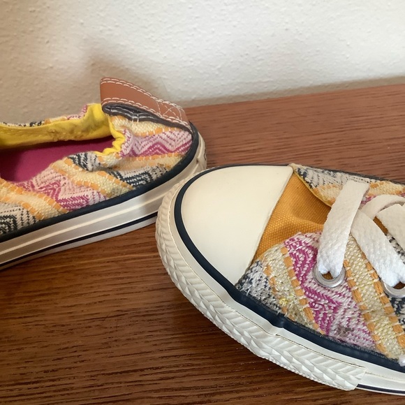 Converse Shoreline Slip On Shoes - Picture 8 of 9